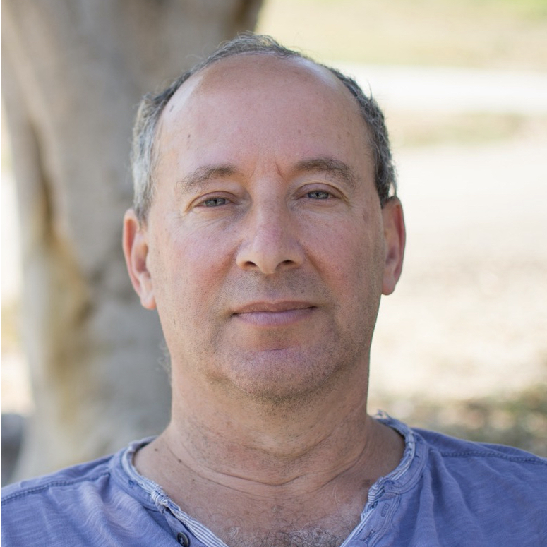 Read more about the article גלעד ליפשיץ – סגל – ראש החוג